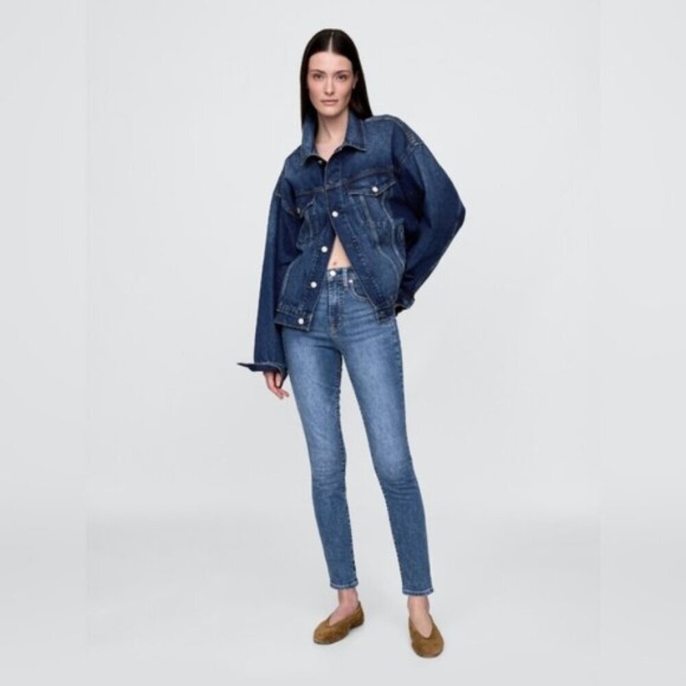 Gap High Rise Tall True Skinny Sculpting Light Wash Stretch Jeans 33